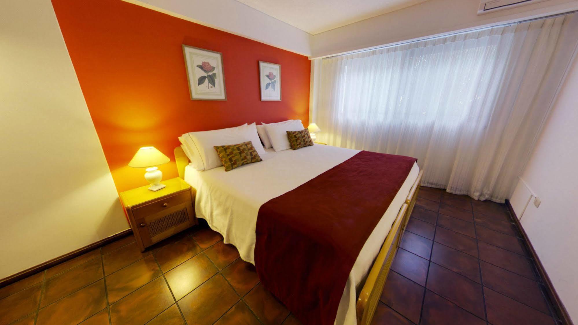 Hotel Bda & 4*