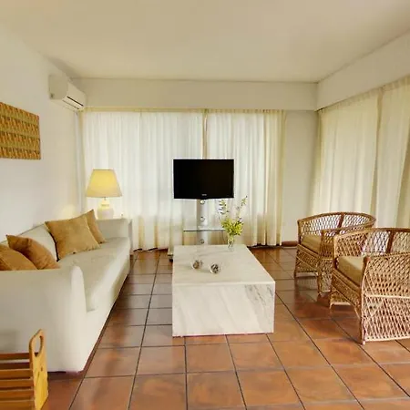Bda Hotel & Spa Maldonado Room photo